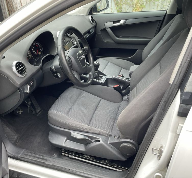 Audi A3 2.0d 2010, 140cp, CBAB, 6 trepte, dublu panormaic, 265000km,
