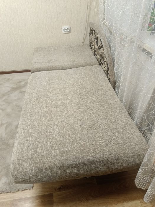 Диван - кровать раскладывающая