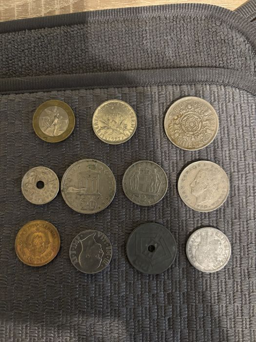 Lot 28 monede tari Luxemburg Portugalia Filipine etc