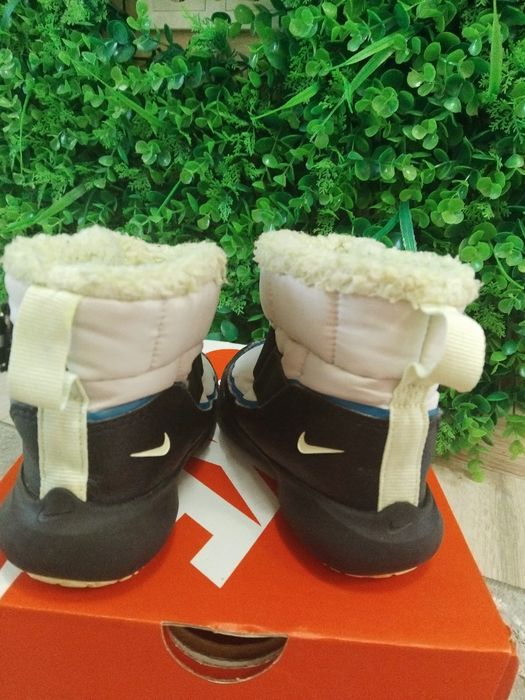 Оригинални ботички Nike 25н