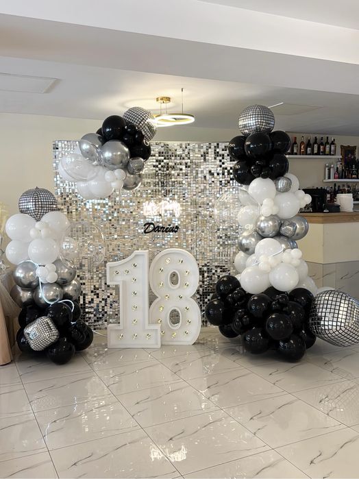 Arcada de baloane pentru botez, majorat sau nuntă.