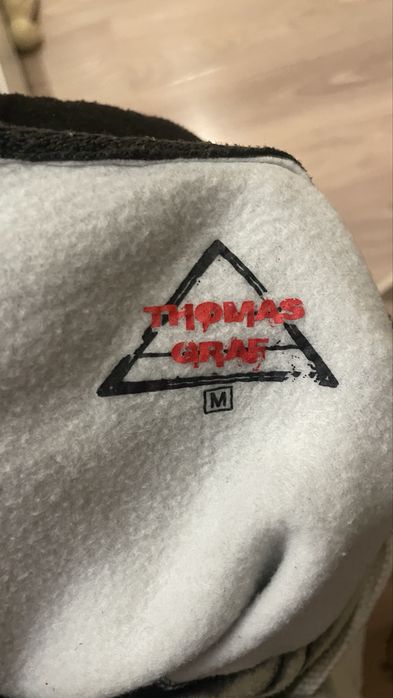 худи Thomas Graf