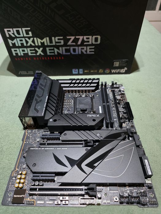 NOU, Garantie. Intel I9 14900K + ASUS Rog Maximus Z790 Apex Encore