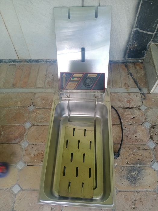 Perashka plita sotiladi