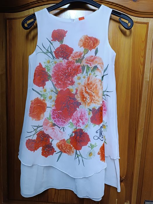 Платье праздничное