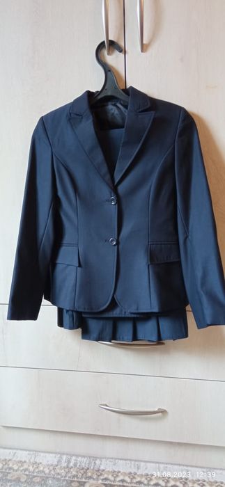 Школьный костюм 5/1 для девочки.