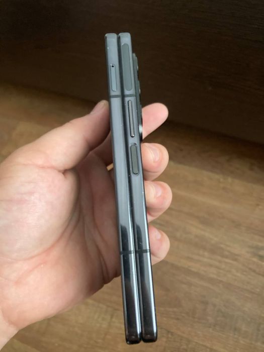 Samsung galaxy Z Fold4