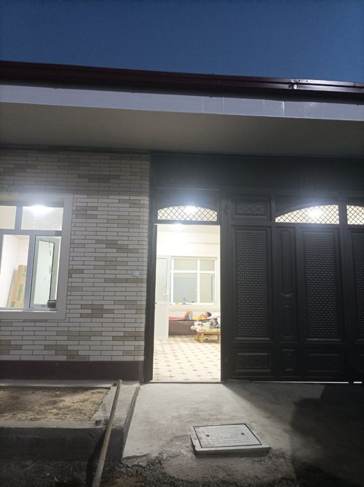 Uy sotiladi Nazarbek