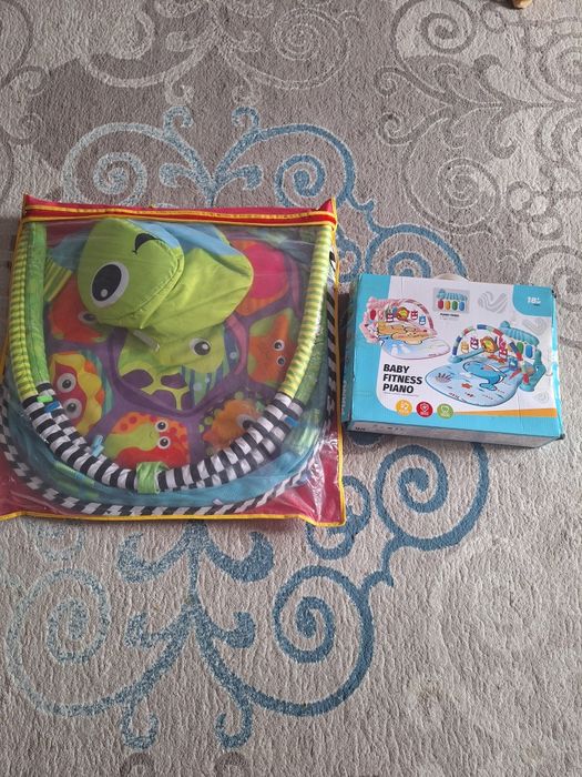 Ходунок и игровой коврик