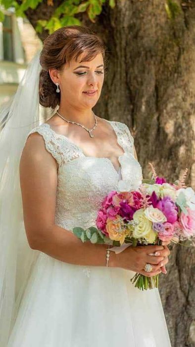 Rochie mireasa de vînzarea marime 42