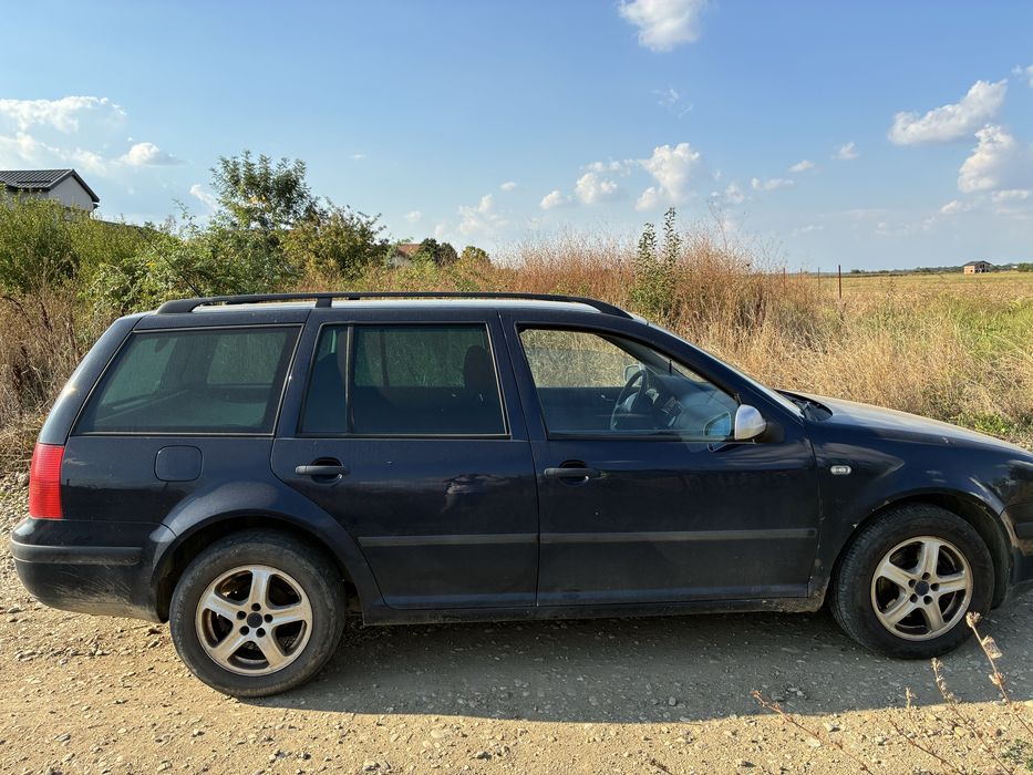 Volskwagen GOLF 4 Break 1.6 Benzina