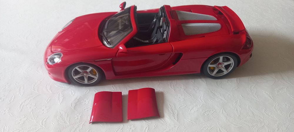 Porsche carrera gt minichamps 1:18