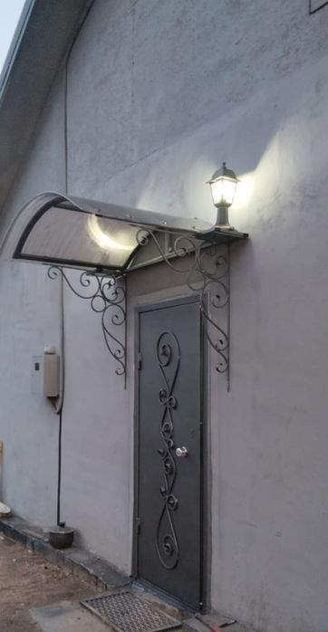 Продаю дом в центре Караганды