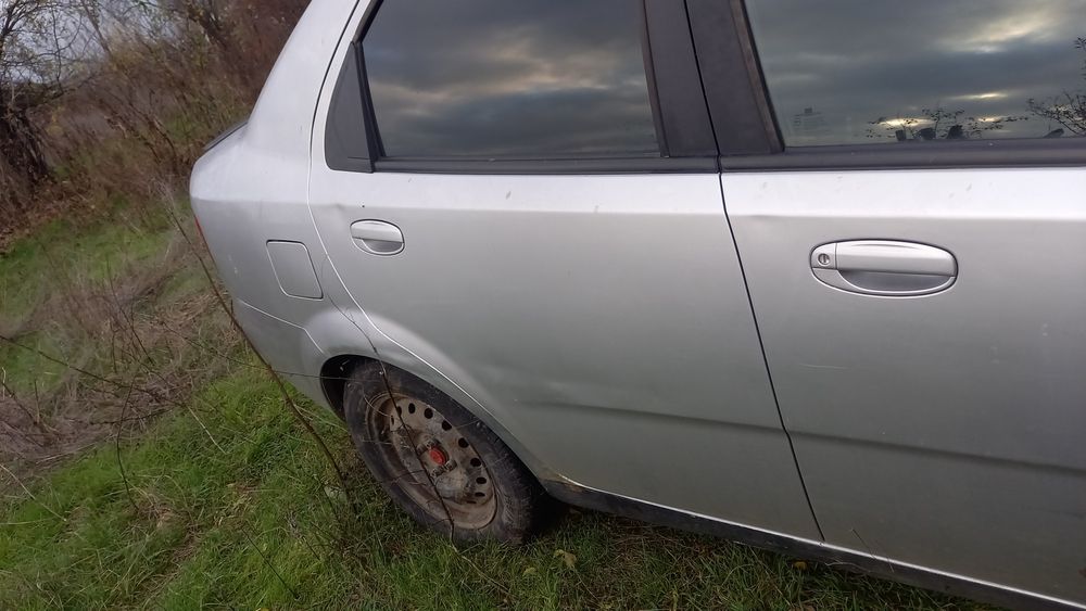 Far Chevrolet Aveo Kalos faruri stanga dreapta