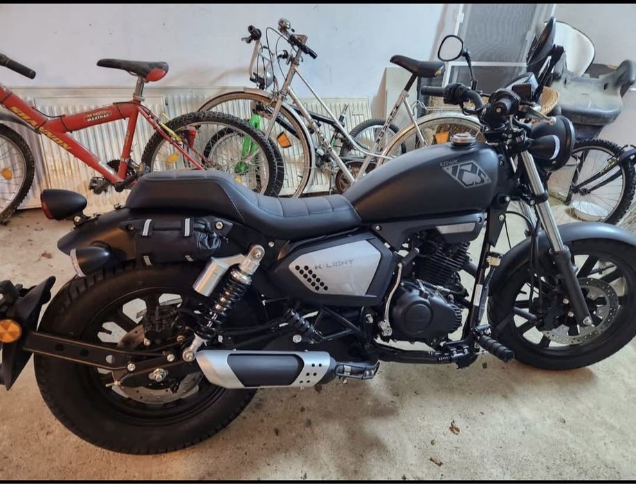 Vand sau SCHIMB cu AUTO, Motocicleta KEEWAY