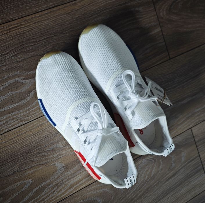Нови adidas NMD S1 Sock Black и NMD R1 бели и черни мъжки обувки