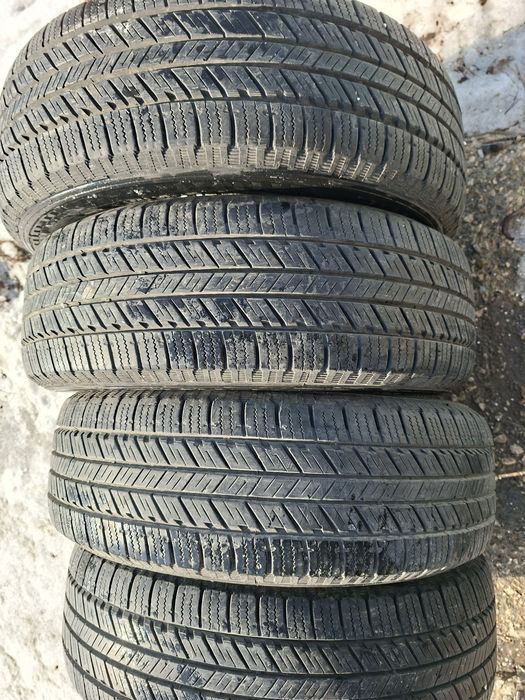 Продам шины 235/65/17