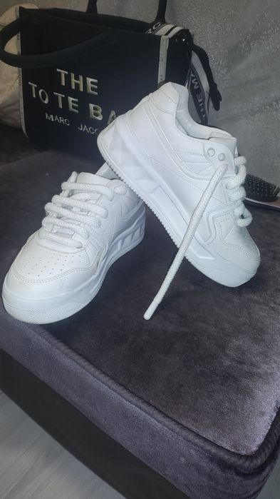 Дамски маратонки Valentino -49 евро