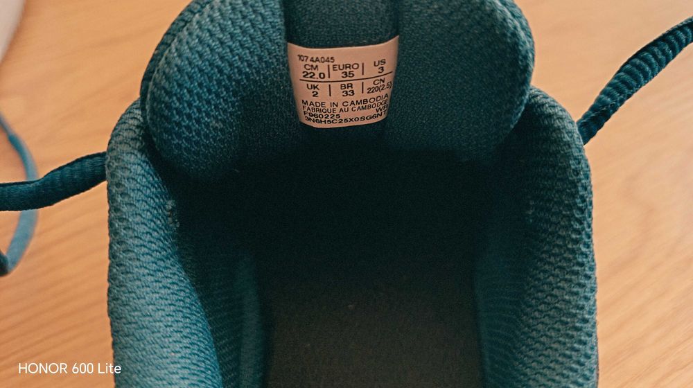 детски Обувки asics