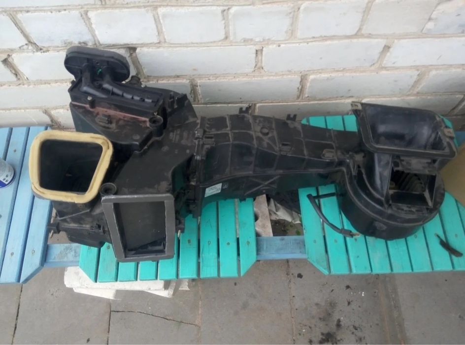 Корпус печки Passat b3
