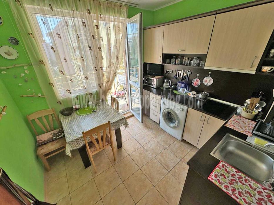 Продава се Тристаен апартамент в к.к. Слънчев бряг - 60 кв.м за 1084 €/кв.м - Снимка #5