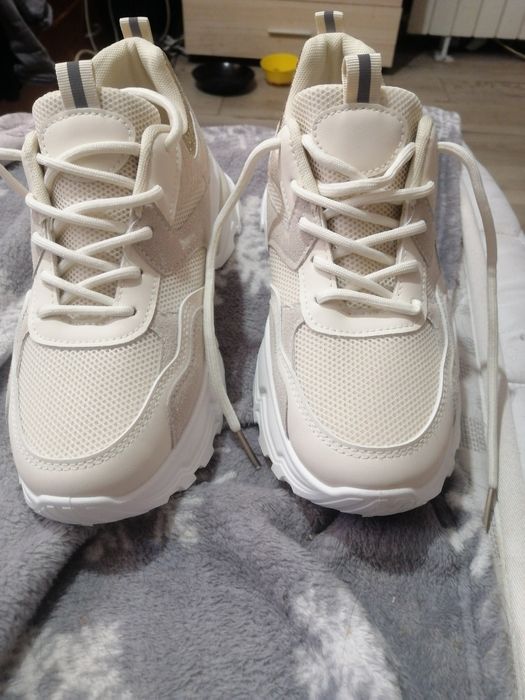 Дамски Маратонки