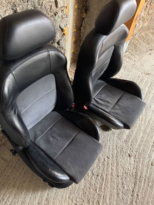 Салон за сеат леон 1м