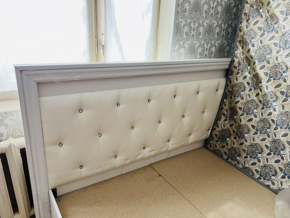 Кравать сатылады