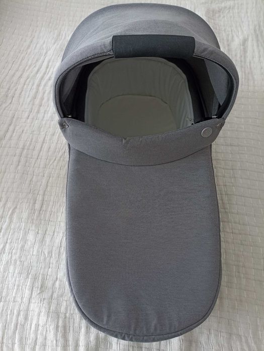 Cybex Cot S LAVA GREY кош за новородено