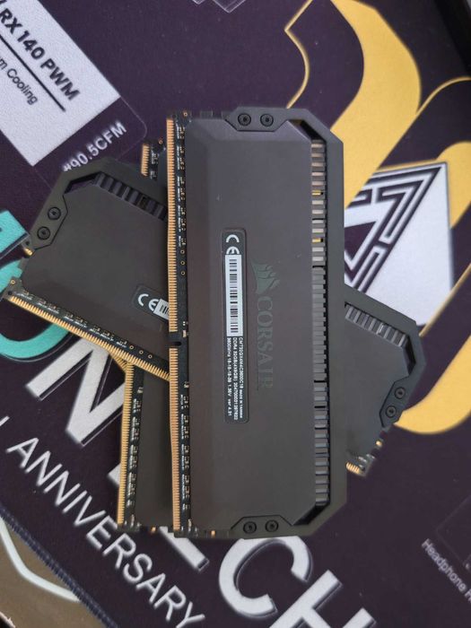 Рам памет Corsair Dominator Platinum RGB 32GB (4 x 8GB) DDR4 3600MHz