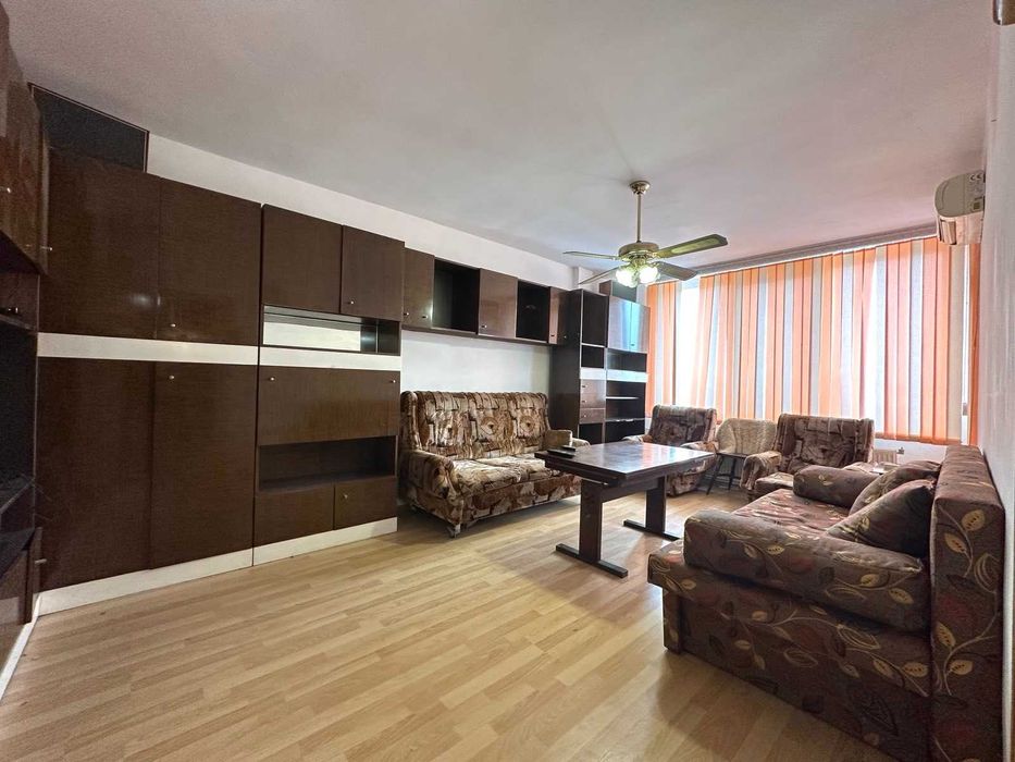 Продава се Тристаен апартамент в Велико Търново, Колю Фичето - 74 кв.м за 1602 €/кв.м - Снимка #2