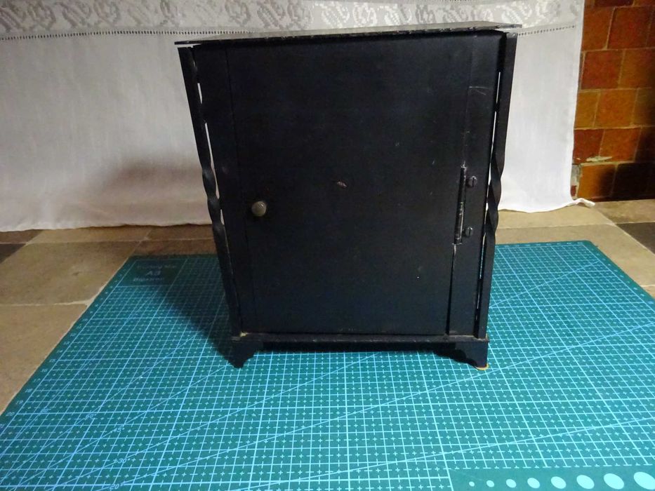 Ceas de masa Hettich quartz / miscare cu fir torsiune /defect