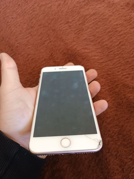 Айфон 8+ 64 Гб 16.7.15