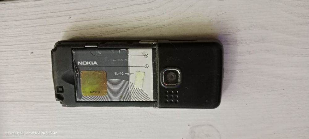 Продам телефон Нокиа 6300