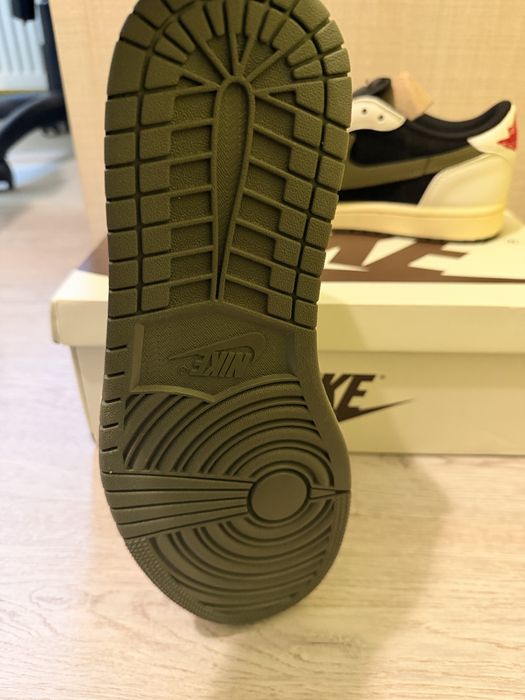 Air jordan 1 Low SP "Olive"