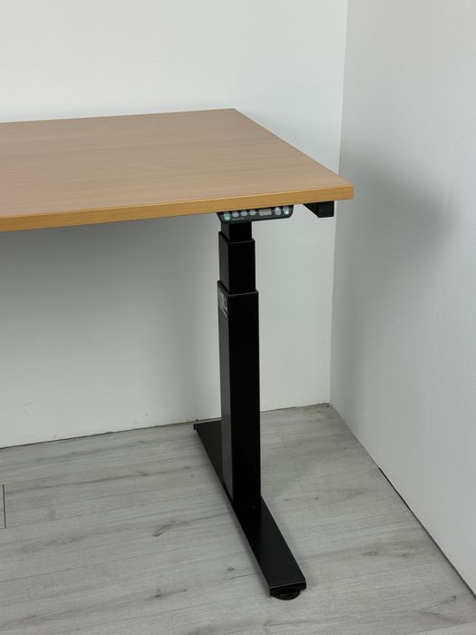 Бюро електрическо регулируем подходящо за домашен офис и бизнес среда