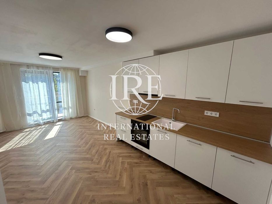 Продава се Тристаен апартамент в Варна, Възраждане 1 - 80 кв.м за 1019 €/кв.м - Снимка #1
