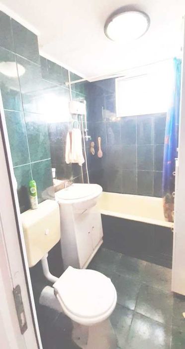 Proprietar vand apartament 3 camere langa metroul Eroii Revolutiei