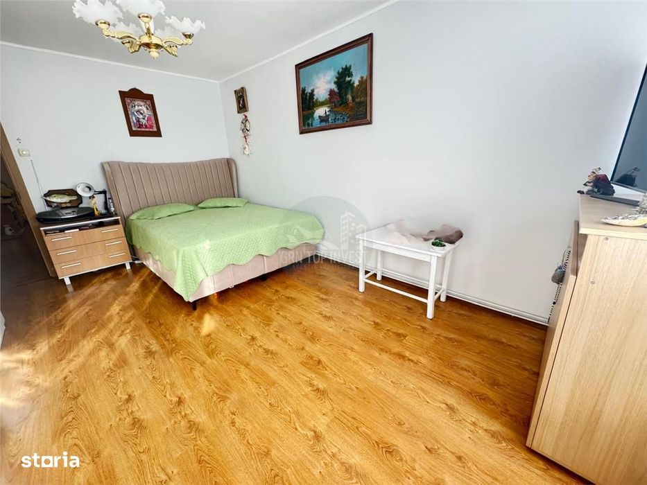 Apartament decomandat cu 2 camere zona Vasile Aaron