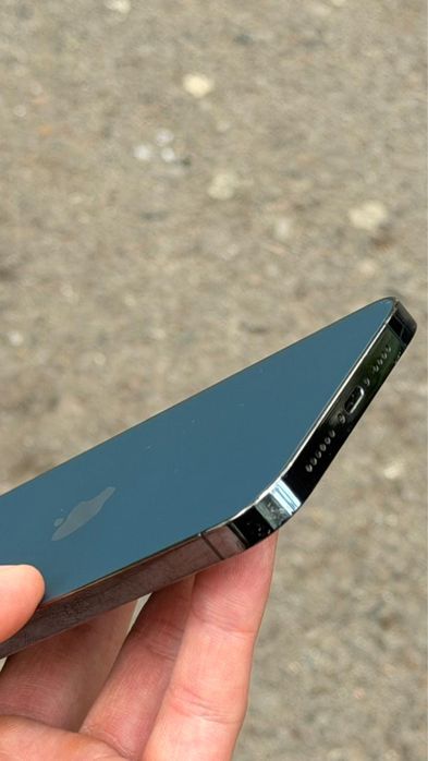 Срочнооооо продается 12 про макс