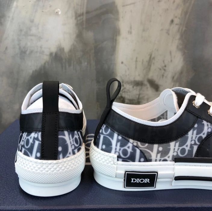 CD B23 High Top Oblique White/Black