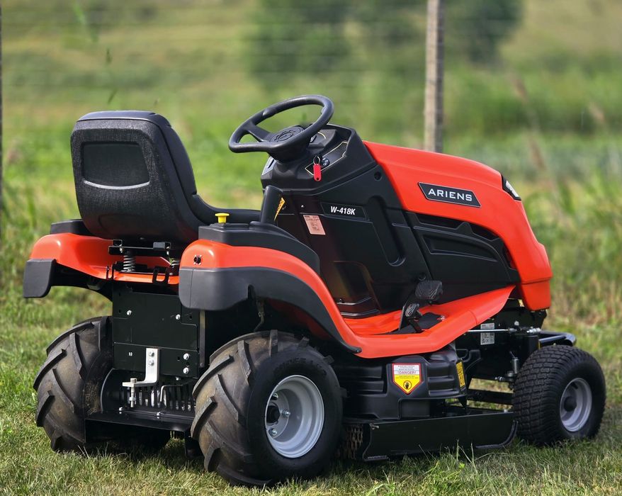 Tractoras gazon iarba defrisator vegetatie Profesional  Ariens Echotrak Kawasaki 2 cilindrii 620 cm3 3 cuțite Ca NOU!!