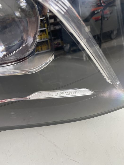 Десен фар Мерцедес/Mercedes/Eкласа213/Eklasse/Multibeamled/ЛЕДмултибим