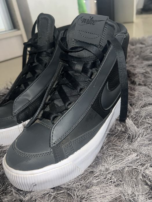 adidasi nike negrii