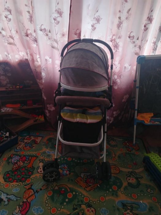 Продам детскую коляску