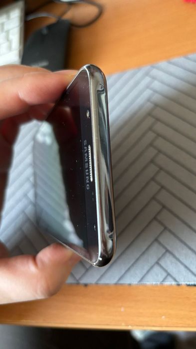 Продам Самсунг j7 2015 года выпуска