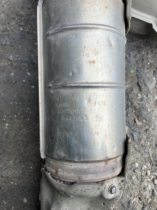Filtru particule catalizator nissan qashqai 2.0 d 2010