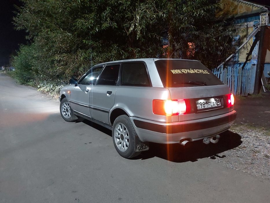 Продам Ауди б4 универсал газ бензин