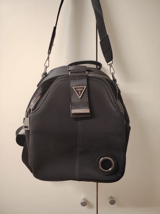 Портмонета на Guess