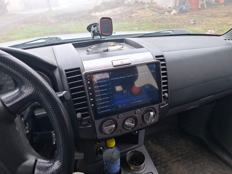 Vindem Mazda BT-50,în stare foarte bună de funcționare!